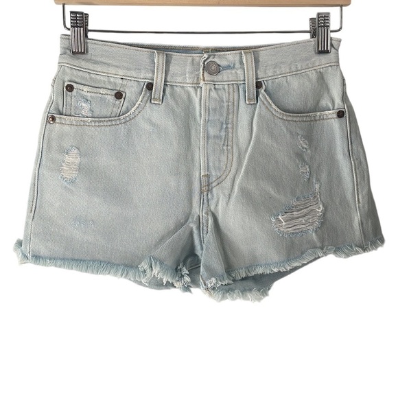 Levi’s jean shorts frayed hem light blue distressed summer beach sz 25 - Picture 1 of 9